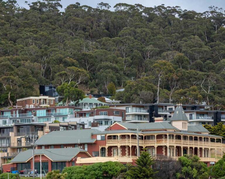 Title re-establishment and feature and level survey in Lorne